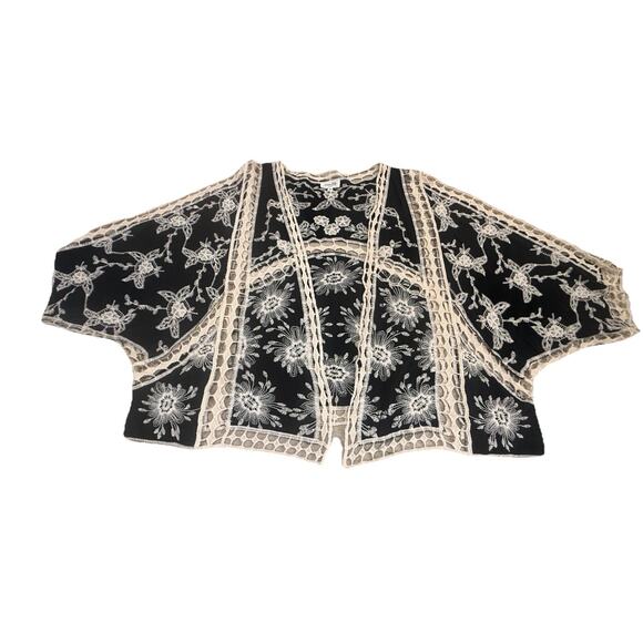Siren Lily Open Knit Crochet Black Cream Cardigan Size 2X Embroidered Floral - Picture 8 of 8
